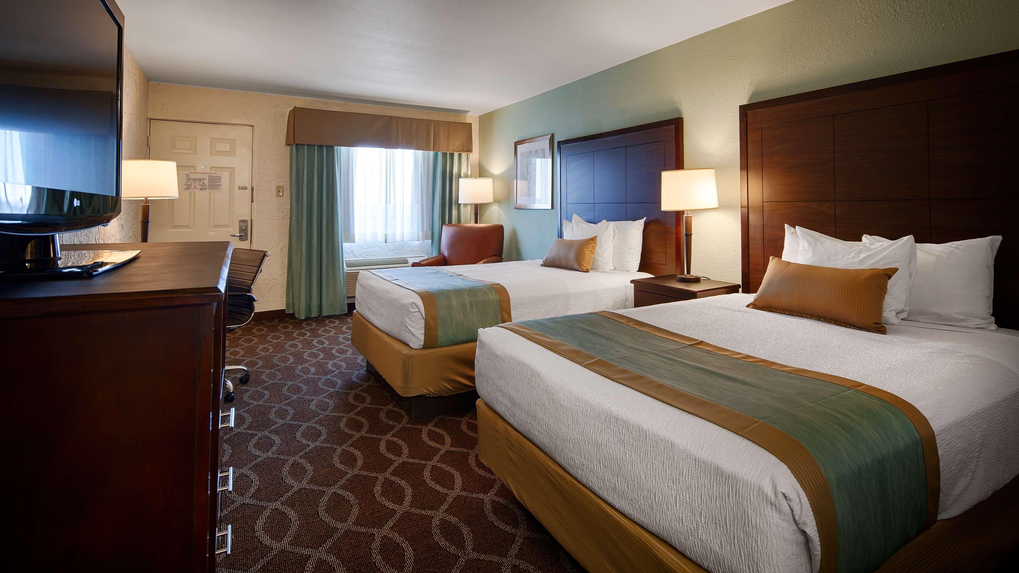 Quality Inn Clinton North Exterior photo